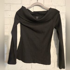 GAP Off-the-Shoulder/Cowl